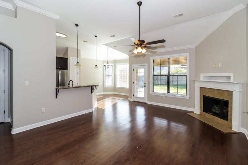 2,010/Mo, 4251 Blake Cir Olive Branch, MS 38654 Living Room View