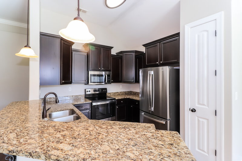 2,010/Mo, 4251 Blake Cir Olive Branch, MS 38654 Kitchen View 2