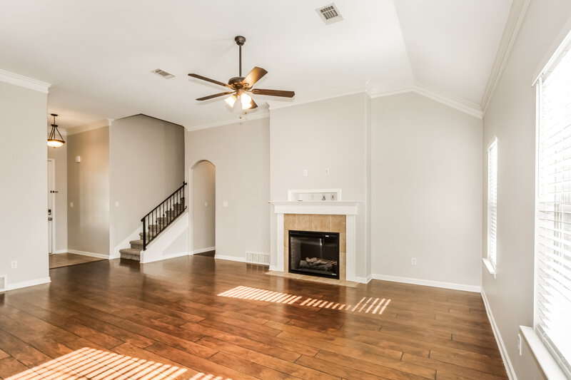 2,180/Mo, 45 Green Hills Dr Oakland, TN 38060 Living Room View