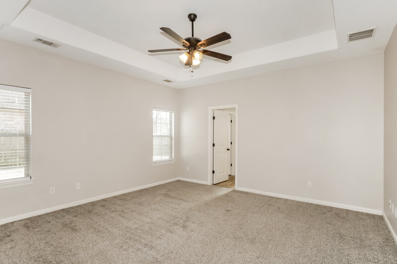 2,180/Mo, 45 Green Hills Dr Oakland, TN 38060 Main Bedroom View 2