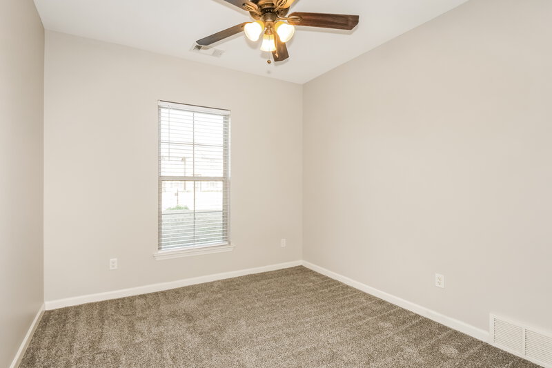 2,180/Mo, 45 Green Hills Dr Oakland, TN 38060 Bedroom View