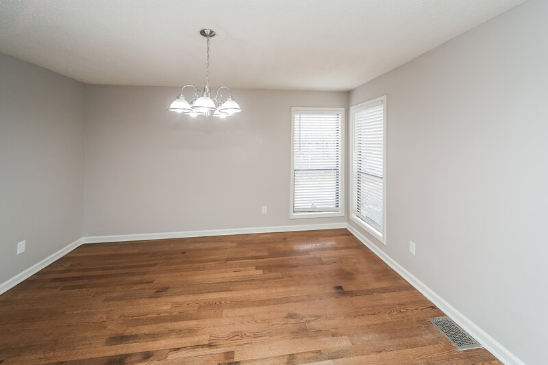 1,750/Mo, 353 Ericson Rd Cordova, TN 38018 Dining Room View