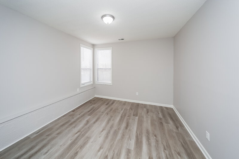 1,750/Mo, 353 Ericson Rd Cordova, TN 38018 Bedroom View 3