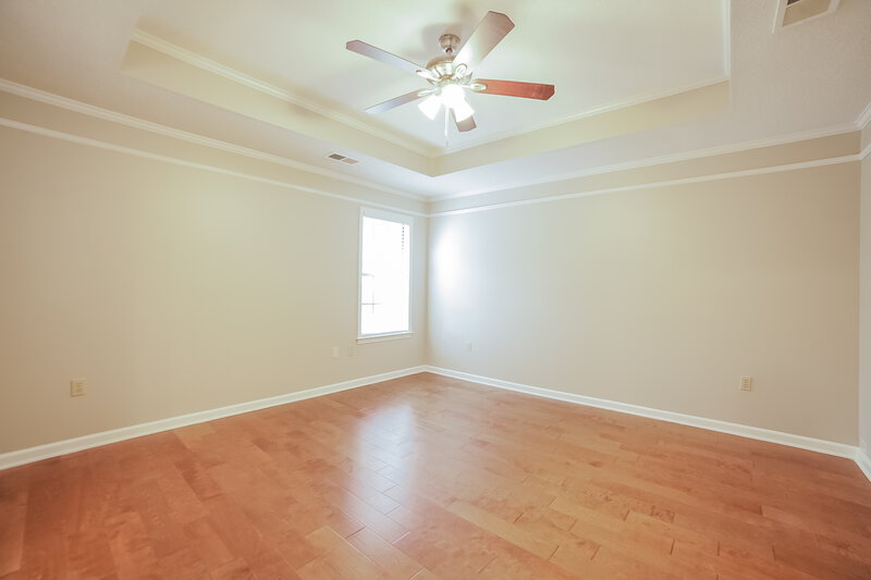 3,320/Mo, 1945 Pecan Ln N Southaven, MS 38671 Main Bedroom View