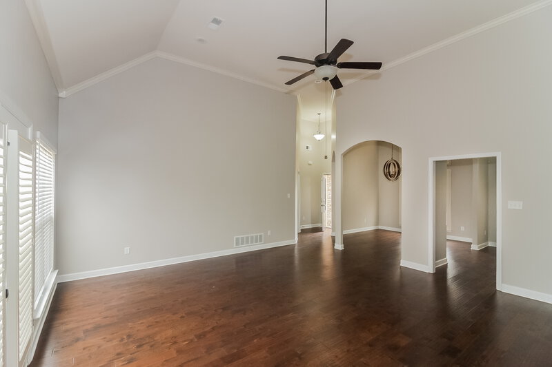 2,285/Mo, 5112 Delaney Valley Ln Bartlett, TN 38002 Living Room View