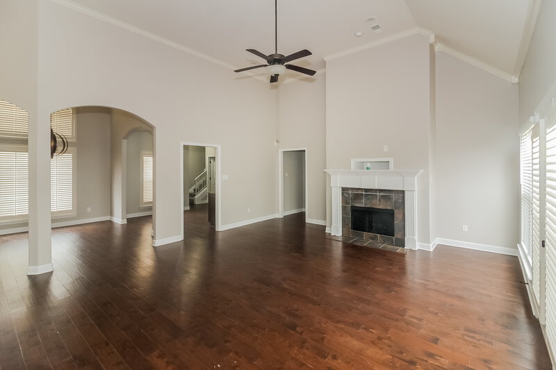 2,285/Mo, 5112 Delaney Valley Ln Bartlett, TN 38002 Living Room View 3