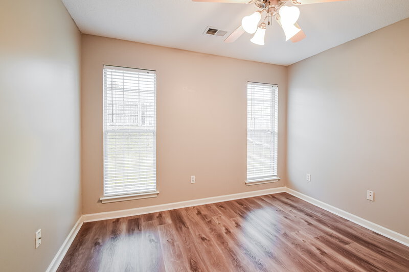 2,035/Mo, 5764 Deer Ridge Dr Southaven, MS 38672 Bedroom View 2