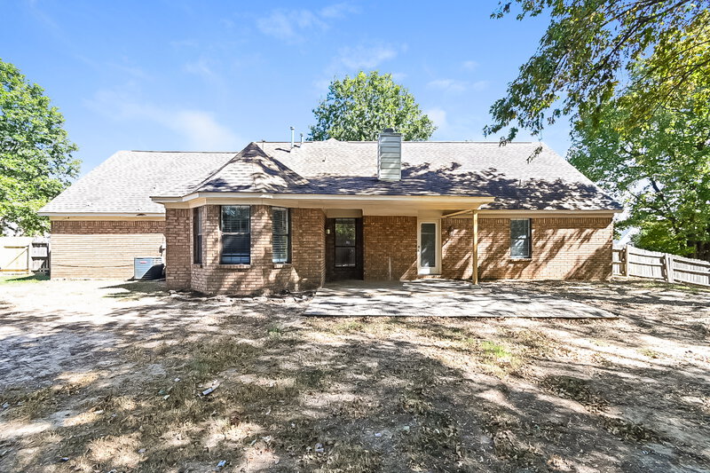 2,630/Mo, 185 Parkway Cv W Hernando, MS 38632 Rear View