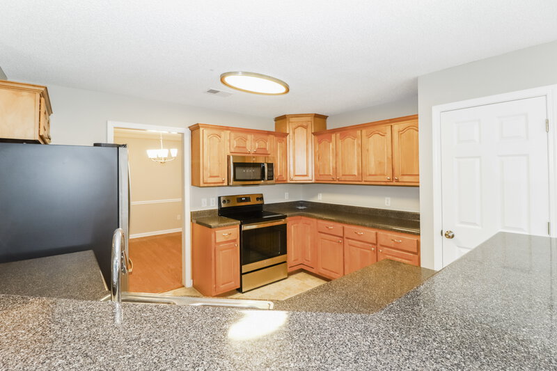 2,510/Mo, 6499 Sandbourne E Olive Branch, MS 38654 Kitchen View 2