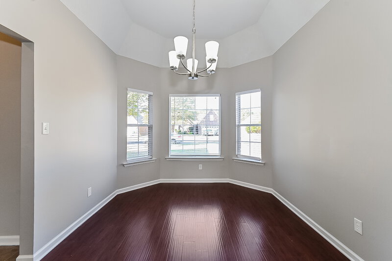 2,180/Mo, 5828 Landau Dr Southaven, MS 38671 Dining Room View