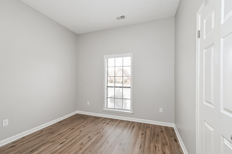 2,440/Mo, 5268 Ross Rd Memphis, TN 38141 Bedroom View