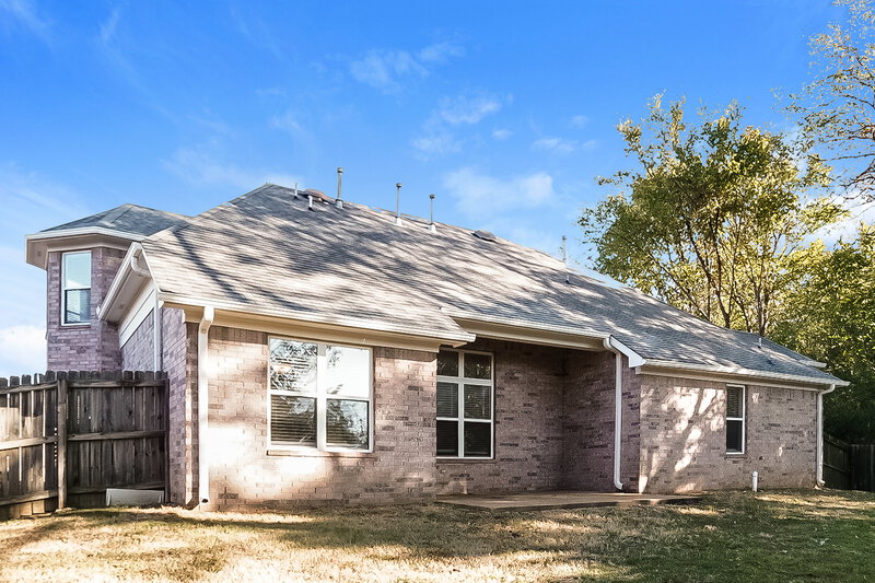 3,300/Mo, 6425 Saddletrail Dr Olive Branch, MS 38654 Rear View 2