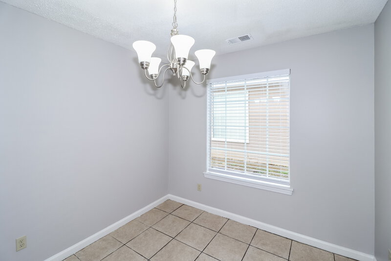 2,110/Mo, 5971 Prairie Cv Millington, TN 38053 Dining Room View