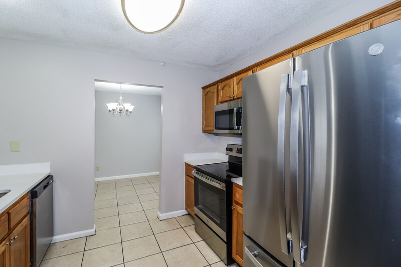 2,110/Mo, 5971 Prairie Cv Millington, TN 38053 Kitchen View 2