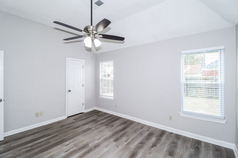 2,110/Mo, 5971 Prairie Cv Millington, TN 38053 Main Bedroom View 2