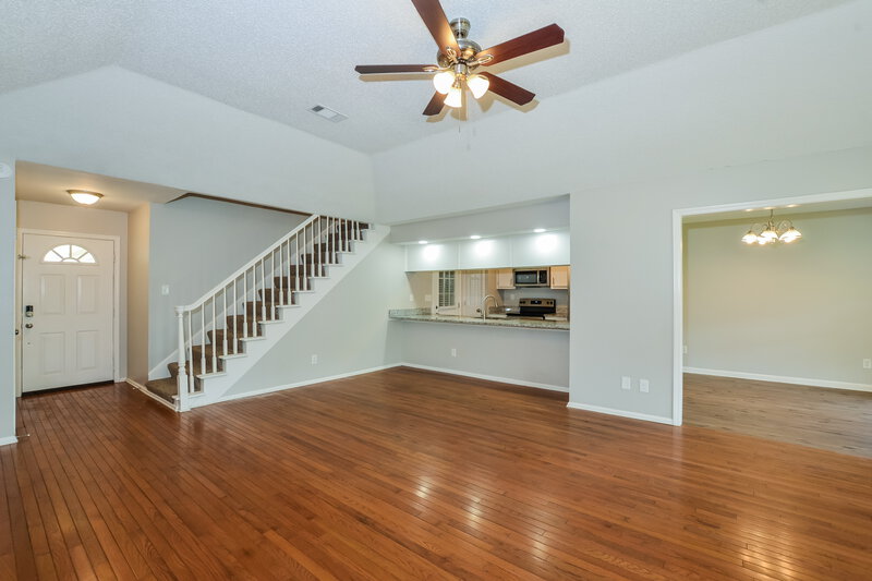 1,735/Mo, 6899 Gallop Dr Cordova, TN 38018 Living Room View 2
