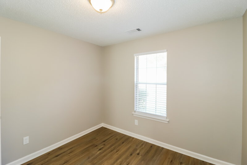 2,400/Mo, 6899 Gallop Dr Cordova, TN 38018 Bonus Room View