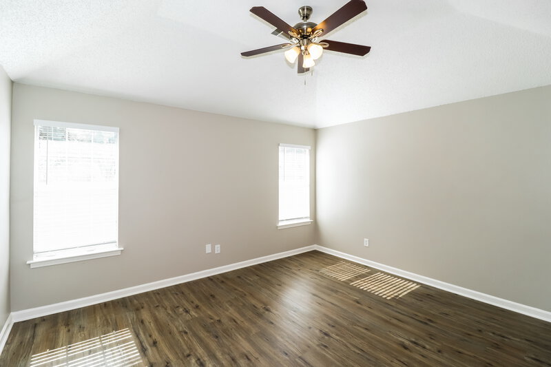 2,400/Mo, 6899 Gallop Dr Cordova, TN 38018 Bedroom View 2