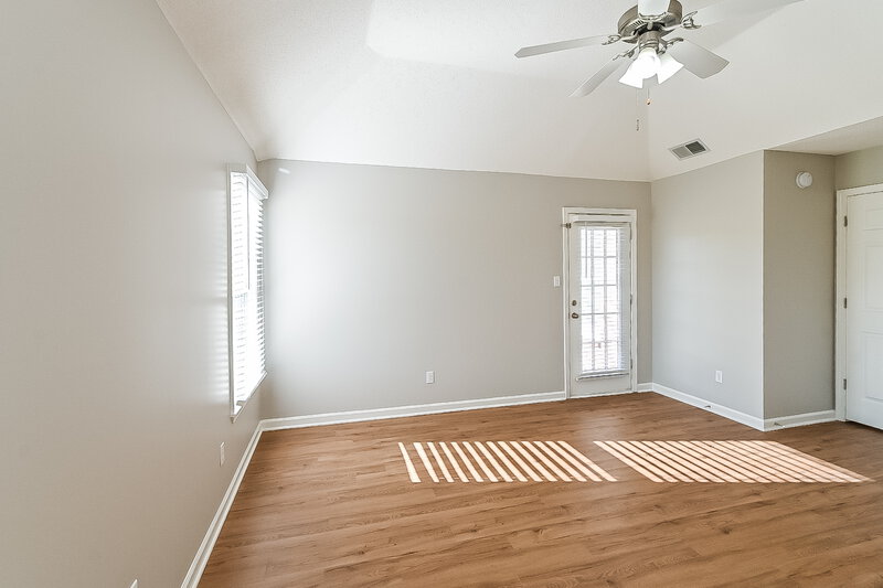3,120/Mo, 6480 Cheyenne Dr Olive Branch, MS 38654 Main Bedroom View 3