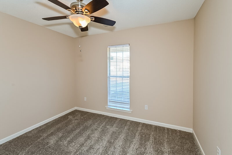 1,565/Mo, 9097 Bentley Woods Dr Southaven, MS 38671 Bedroom View