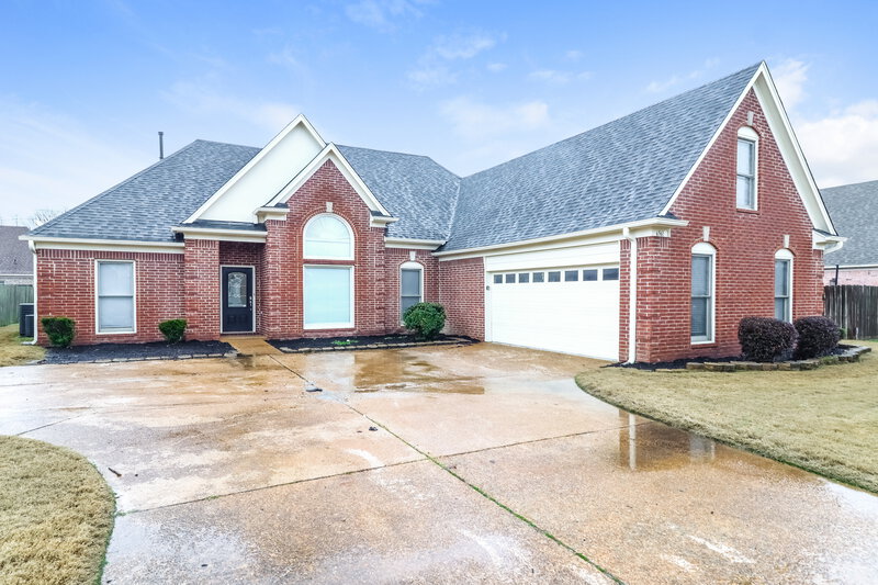 2,120/Mo, 6561 Karista St Millington, TN 38053 Front View