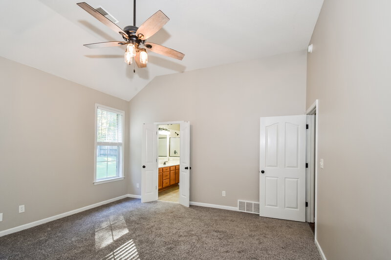 1,975/Mo, 4894 Shadow Cv Arlington, TN 38002 Main Bedroom View 2