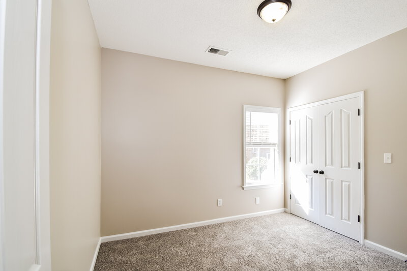 1,975/Mo, 4894 Shadow Cv Arlington, TN 38002 Bedroom View 2