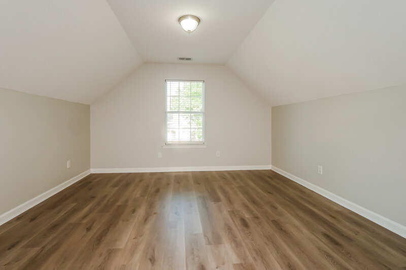 2,685/Mo, 5451 Evening Mist Dr Arlington, TN 38002 Bonus Room View 2