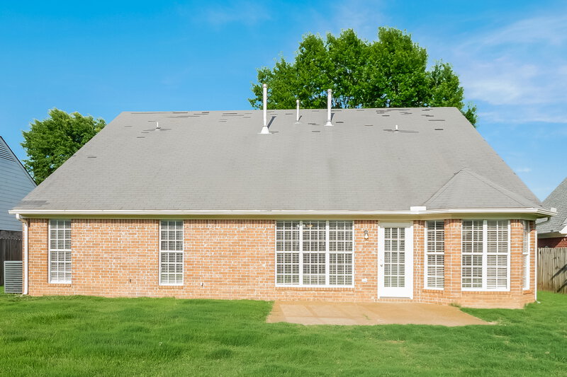 2,685/Mo, 5451 Evening Mist Dr Arlington, TN 38002 Rear View