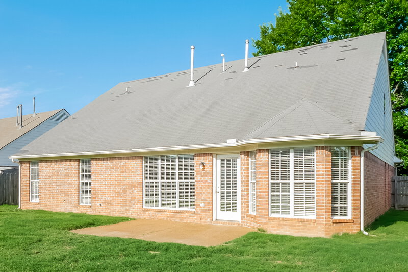 2,685/Mo, 5451 Evening Mist Dr Arlington, TN 38002 Rear View 2