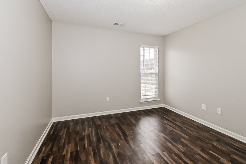 1,770/Mo, 6674 Red Hawk Cv Olive Branch, MS 38654 Bedroom View 2