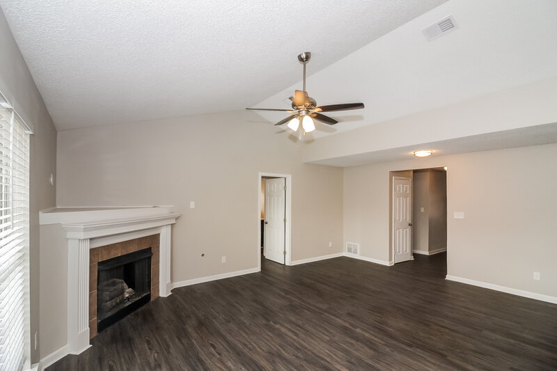 2,760/Mo, 10195 New Well Ter Cordova, TN 38016 Living Room View 2
