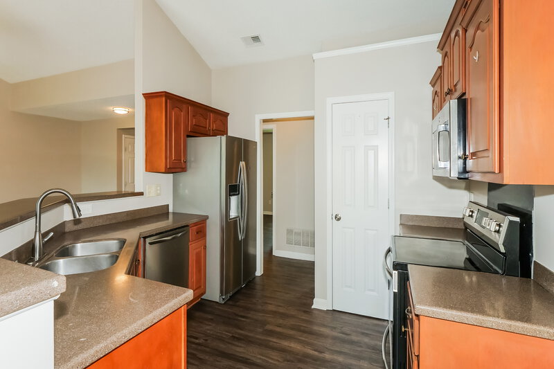1,865/Mo, 10195 New Well Ter Cordova, TN 38016 Kitchen View