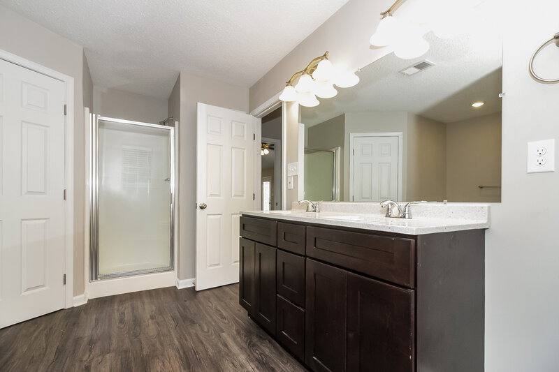 2,760/Mo, 10195 New Well Ter Cordova, TN 38016 Main Bathroom View 2