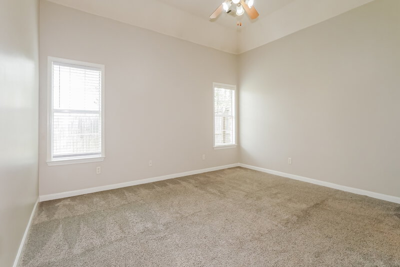 2,220/Mo, 10076 Sutton Ridge Ln Cordova, TN 38016 Main Bedroom View