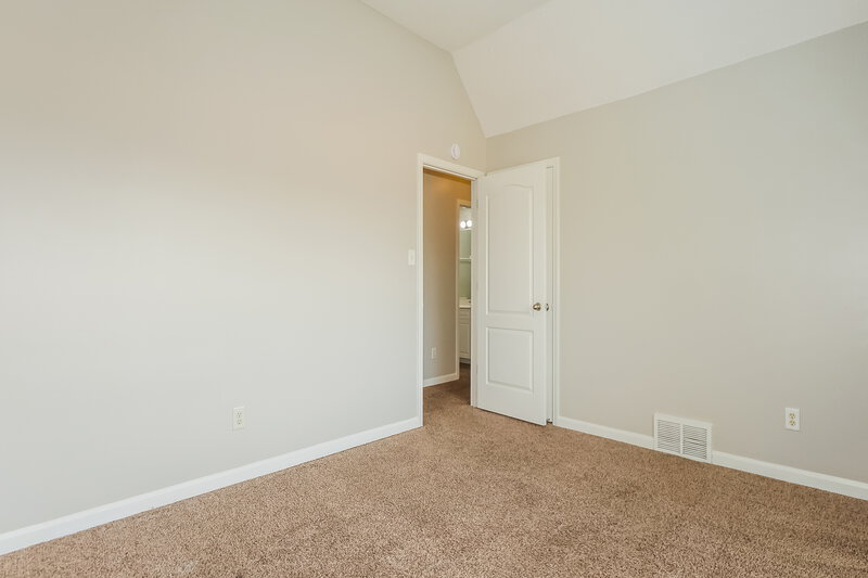 2,220/Mo, 10076 Sutton Ridge Ln Cordova, TN 38016 Bedroom View 2
