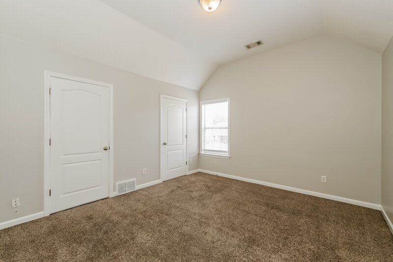 2,340/Mo, 10076 Sutton Ridge Ln Cordova, TN 38016 Bedroom View 3