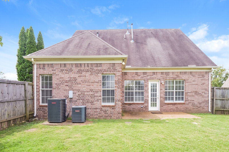 2,220/Mo, 10076 Sutton Ridge Ln Cordova, TN 38016 Rear View 2