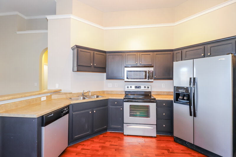 1,575/Mo, 9992 Misty Elm Dr Cordova, TN 38016 Kitchen View