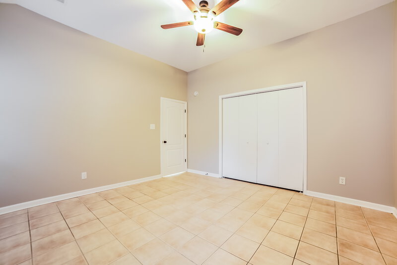 2,075/Mo, 3800 Lake Village Cv Olive Branch, MS 38654 Main Bedroom View