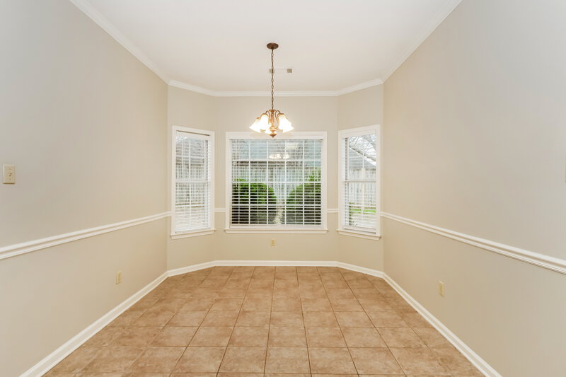 2,315/Mo, 5033 Thornebrook Cv Arlington, TN 38002 Dining Room View
