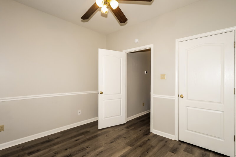 2,315/Mo, 5033 Thornebrook Cv Arlington, TN 38002 Bedroom View 2