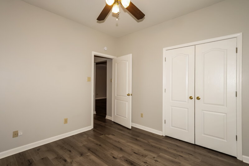 2,315/Mo, 5033 Thornebrook Cv Arlington, TN 38002 Bedroom View 4