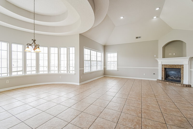 2,875/Mo, 7568 Espie Cv Memphis, TN 38125 Breakfast Nook View