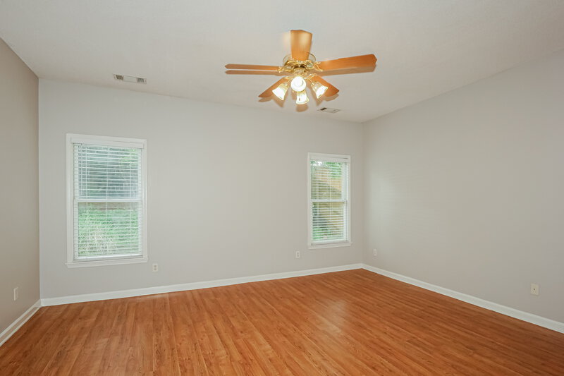 2,440/Mo, 2064 Milbrey St Cordova, TN 38016 Main Bedroom View