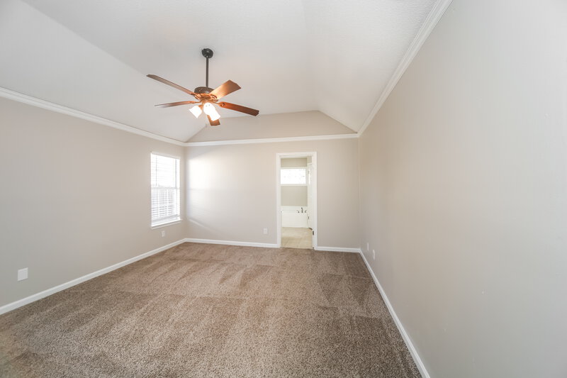 1,695/Mo, 2174 Rocky Stream Dr Cordova, TN 38016 Main Bedroom View
