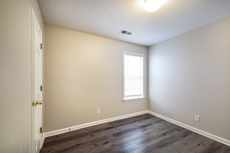 1,860/Mo, 7248 Bridgefield Dr Cordova, TN 38018 Bedroom View