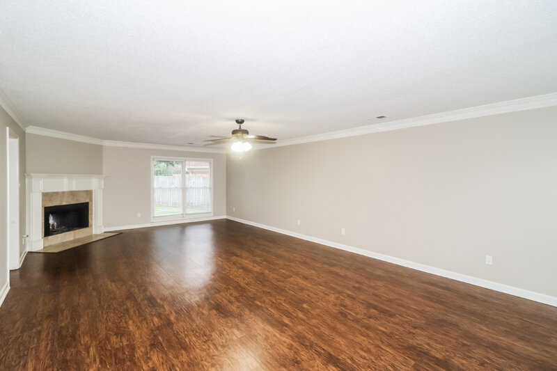 2,365/Mo, 300 N Ericson Rd Cordova, TN 38018 Misc View 2