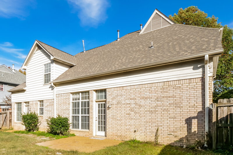 1,980/Mo, 4623 Tulip Bend Dr Memphis, TN 38135 Rear View 2
