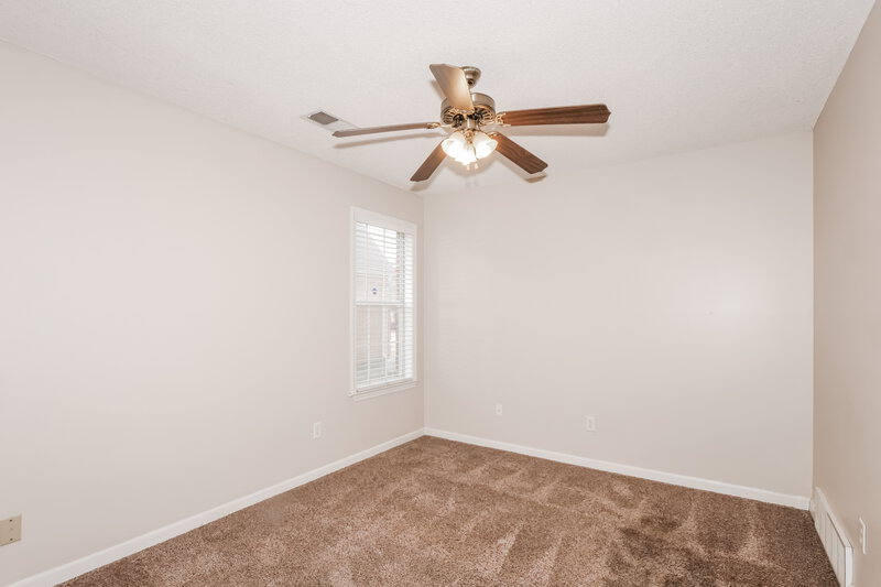 1,640/Mo, 10255 Green Moss Dr S Cordova, TN 38018 Bedroom View 2